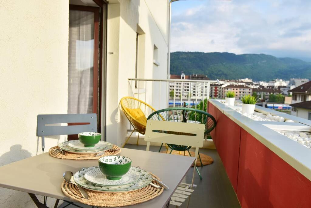 Cabana & Le Central - Proche Lac , Terrasse Et Parking 안시 외부 사진
