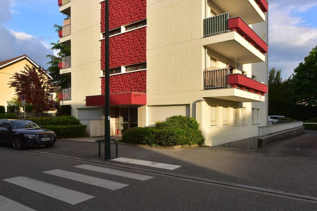 Cabana & Le Central - Proche Lac , Terrasse Et Parking 안시 외부 사진